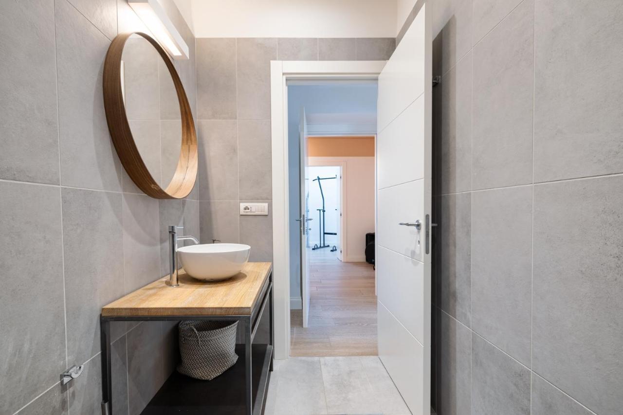 Fontana Di Trevi!! Comfy&Elegant 3Bedroom 2Bath Rome Exterior photo